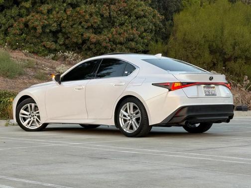 2021 Lexus IS 300 Base
