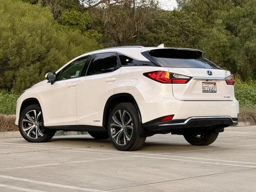 2022 Lexus RX 450h Base