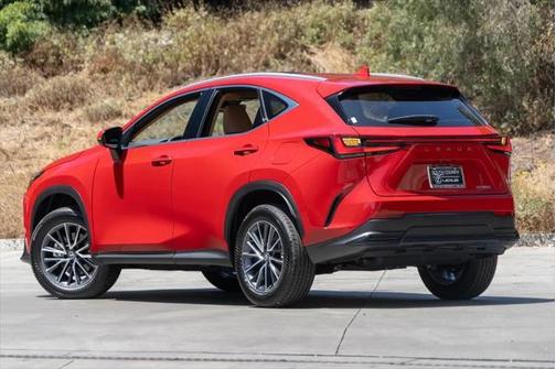 2025 Lexus NX 250 Base