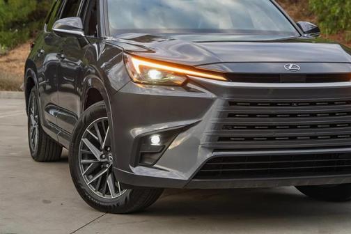 2026 Lexus TX 350 Premium