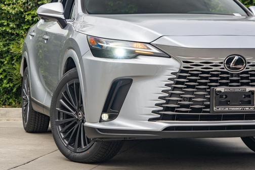 Iridium 2026 Lexus RX 350h Premium