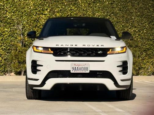 2022 Land Rover Range Rover Evoque R-Dynamic SE