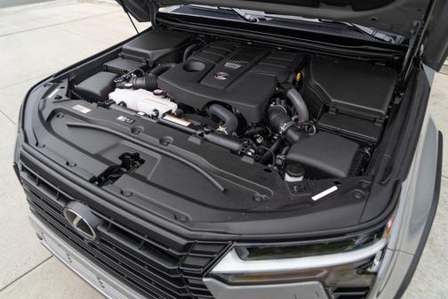 Incognito and Black Onyx 2026 Lexus GX 550 Overtrail