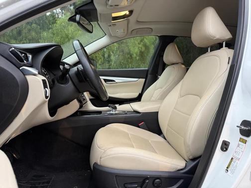 2020 INFINITI QX50 LUXE