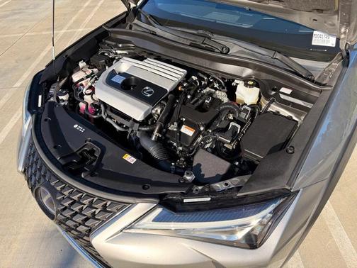 2021 Lexus UX 250h Base