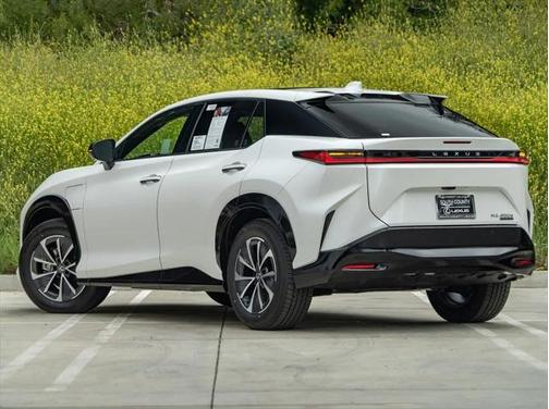 2025 Lexus RZ 450e Premium