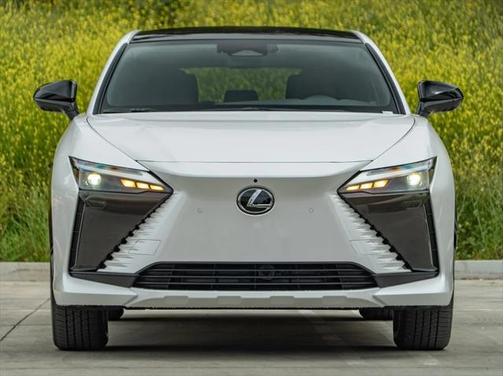 2025 Lexus RZ 450e Premium