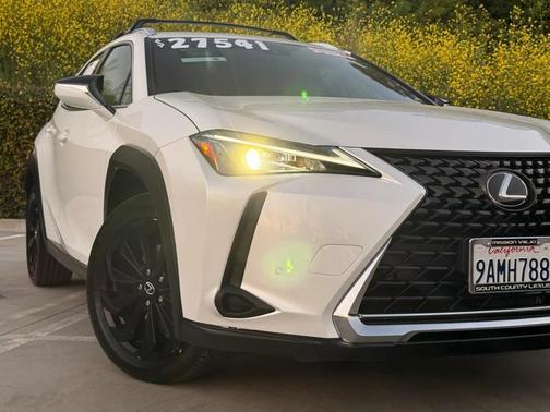 2022 Lexus UX 200 Base