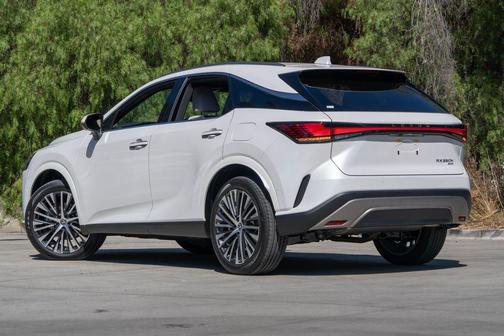 Eminent White Pearl 2026 Lexus RX 350h Premium+