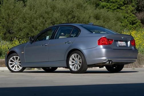 2011 BMW 328 328i