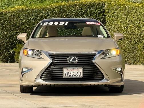 2017 Lexus ES 350 Base