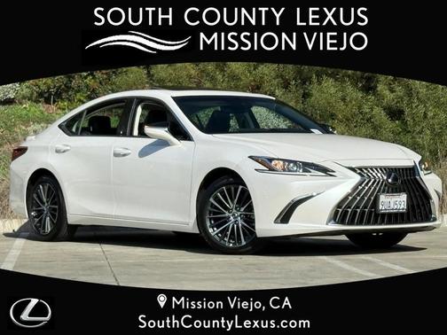 2025 Lexus ES 300h Base