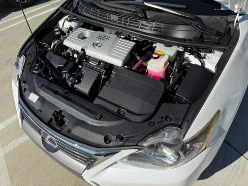 2015 Lexus CT 200h Hybrid