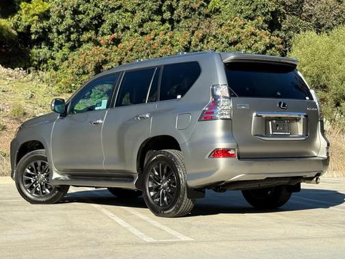 2022 Lexus GX 460 Premium