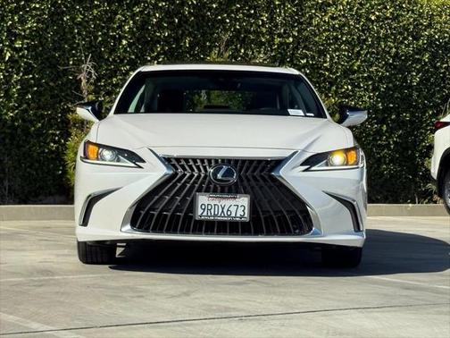 2025 Lexus ES 350 Base