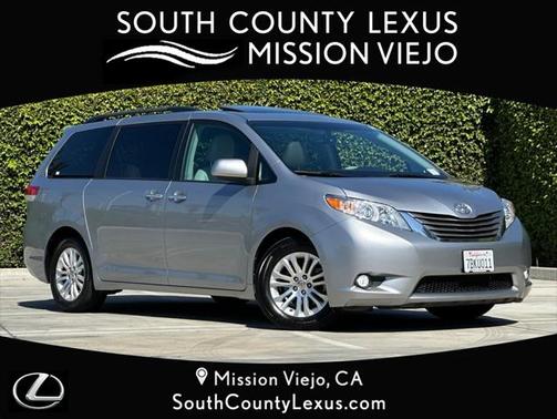2013 Toyota Sienna XLE