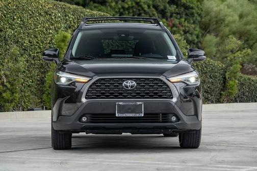 2022 Toyota Corolla Cross XLE