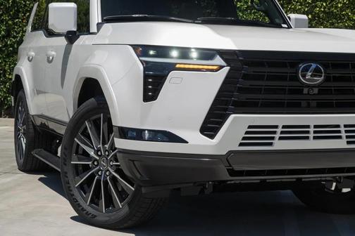 2026 Lexus GX 550 Luxury+