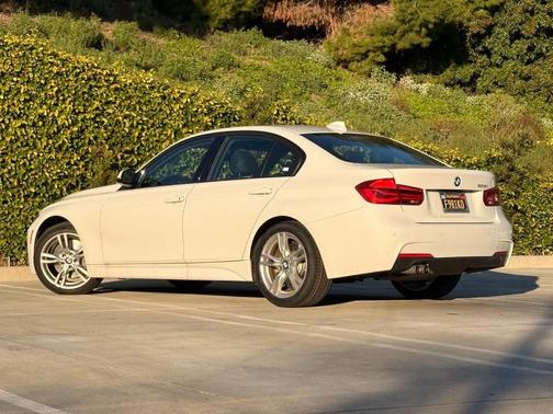 2016 BMW 328 328i