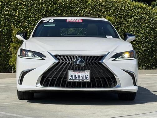 2024 Lexus ES 300h Base