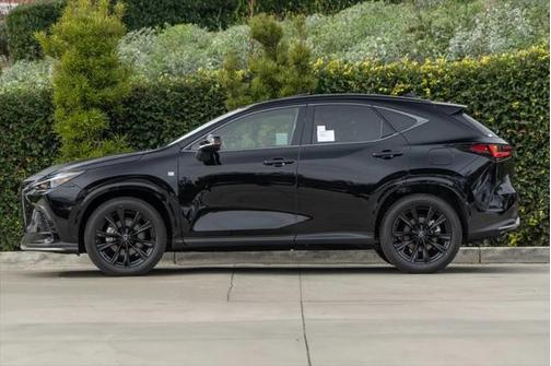 2025 Lexus NX 450h+ F SPORT Handling