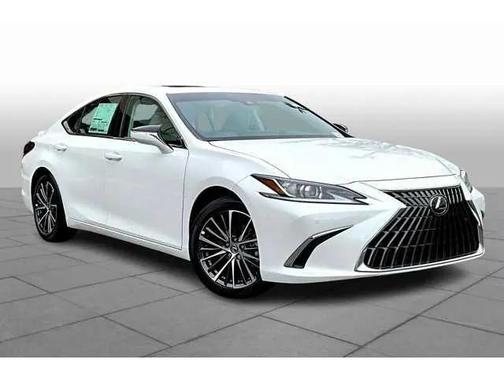 2025 Lexus ES 300h Base