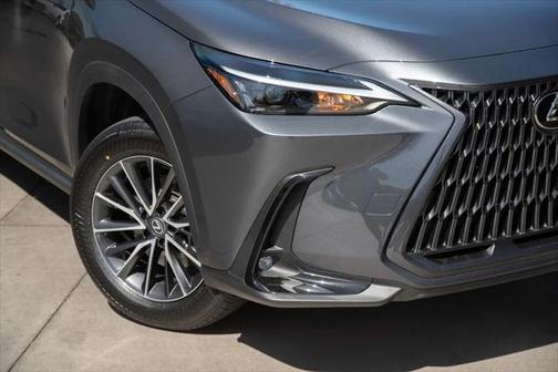2025 Lexus NX 350h Premium