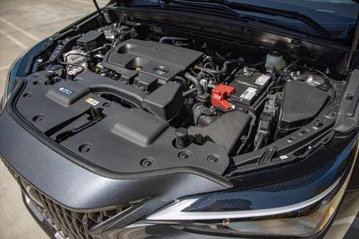 2025 Lexus NX 350h Premium