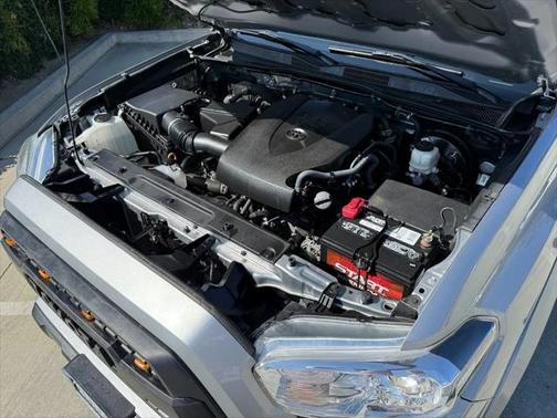 2020 Toyota Tacoma SR5