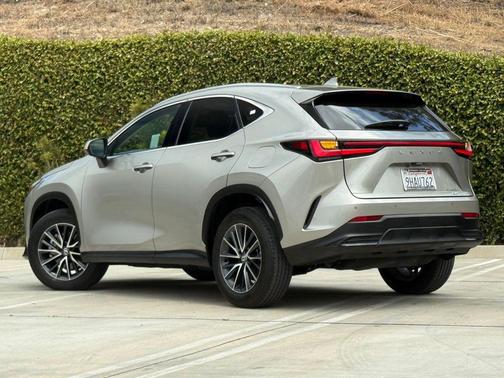 Atomic Silver 2024 Lexus NX 350 Premium