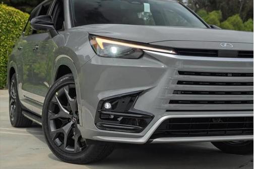 2025 Lexus TX 500h F SPORT Premium