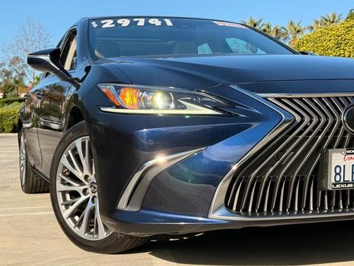 2019 Lexus ES 350 Base