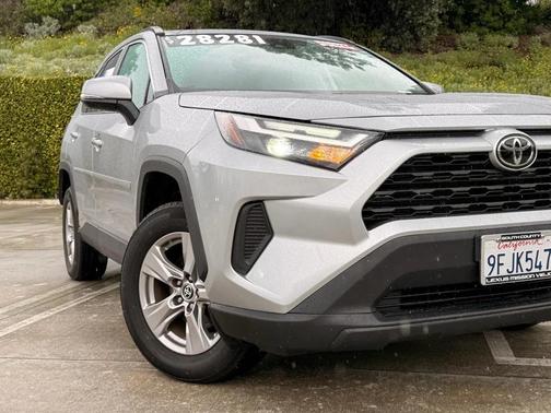 2023 Toyota RAV4 XLE