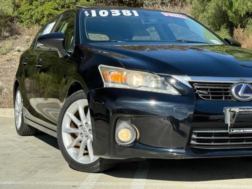 2013 Lexus CT 200h Hybrid