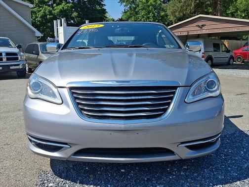 2013 Chrysler 200 Limited
