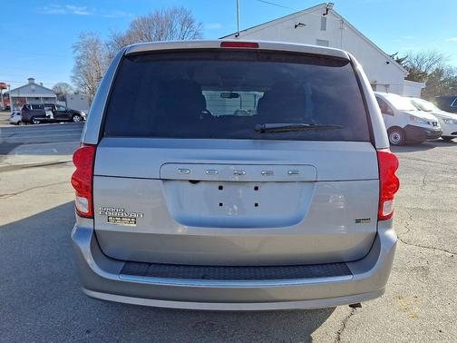 2017 Dodge Grand Caravan SE