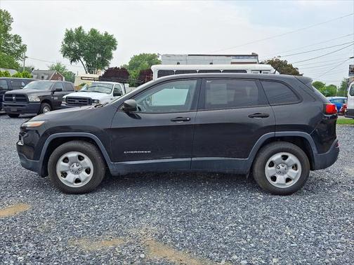 2015 Jeep Cherokee Sport