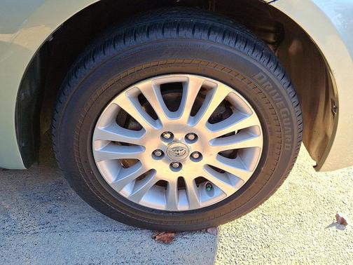 2010 Toyota Sienna LE