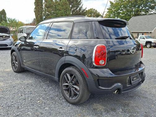 2012 MINI Cooper S Countryman Base