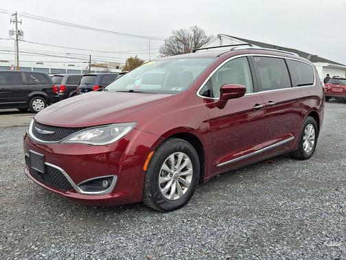 2018 Chrysler Pacifica Touring-L Plus