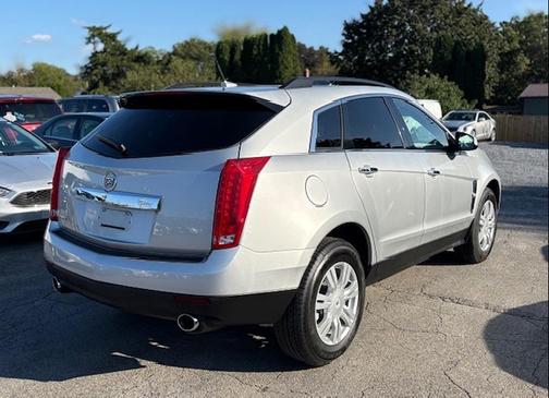 2011 Cadillac SRX Base