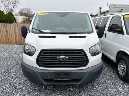 2016 Ford Transit-150 XL