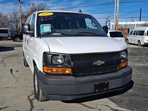 2017 Chevrolet Express 2500 LS