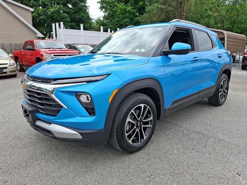 Marina Blue Metallic 2025 Chevrolet Trailblazer LT