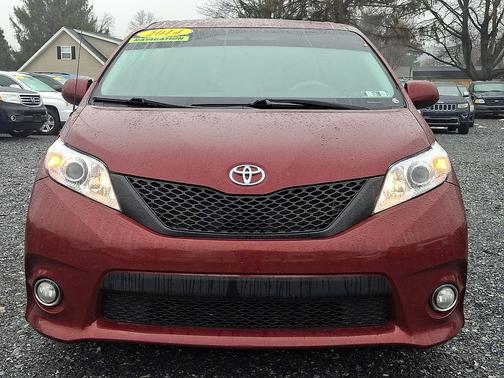 2014 Toyota Sienna SE