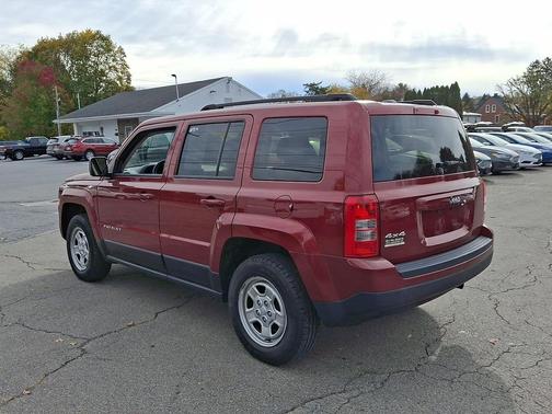2016 Jeep Patriot Sport