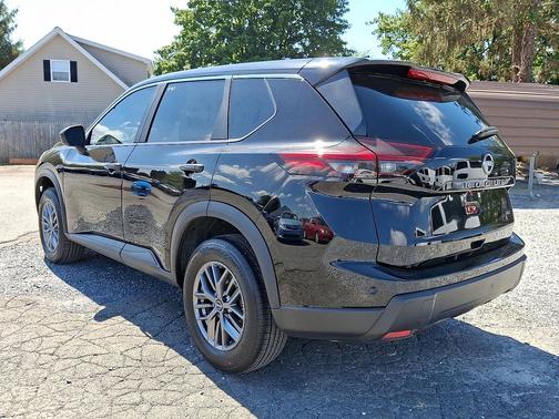 2024 Nissan Rogue S