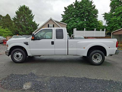 Oxford White Clearcoat - Z1 2009 Ford F-350 XLT