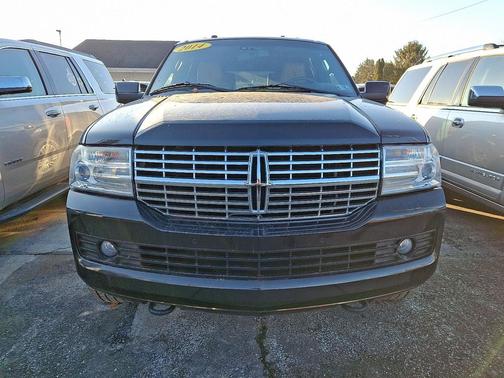 2014 Lincoln Navigator Base