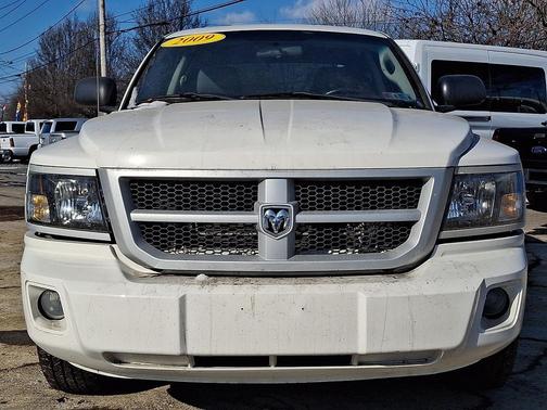 2009 Dodge Dakota ST Crew Cab